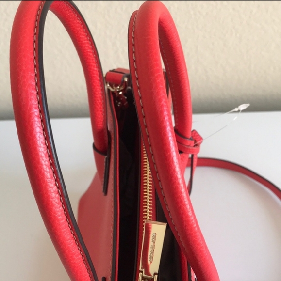 ⚡SALE⚡Michael Kors Mercer Med Accordion CONV TOTE - Picture 10 of 16